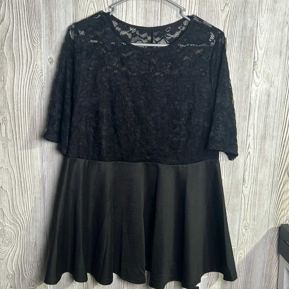 Women’s Pin Up Fashion Dressy Blouse Size XL